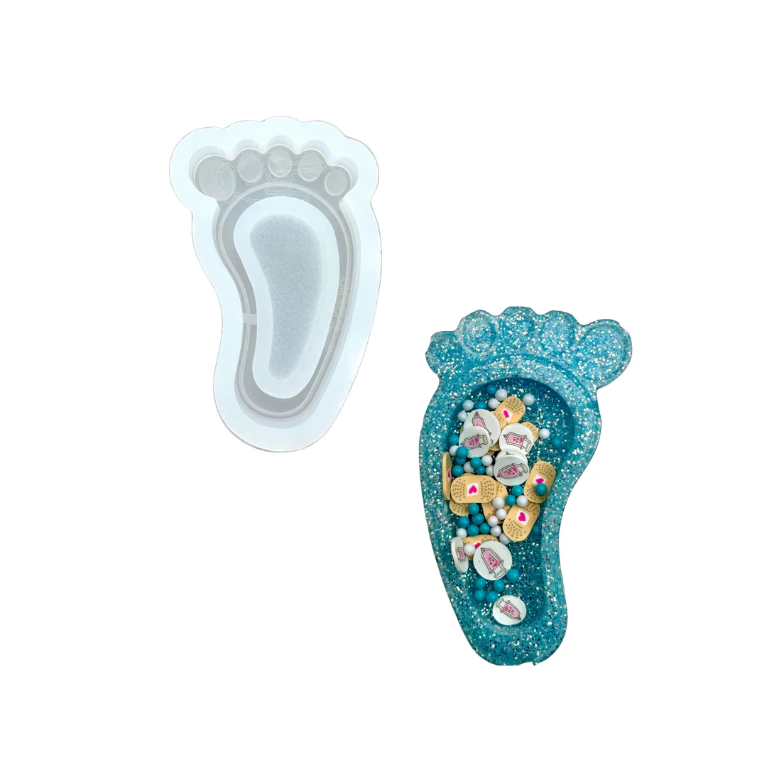 Medical Shaker Badge Reel Mold Crafting Kit - Image 13