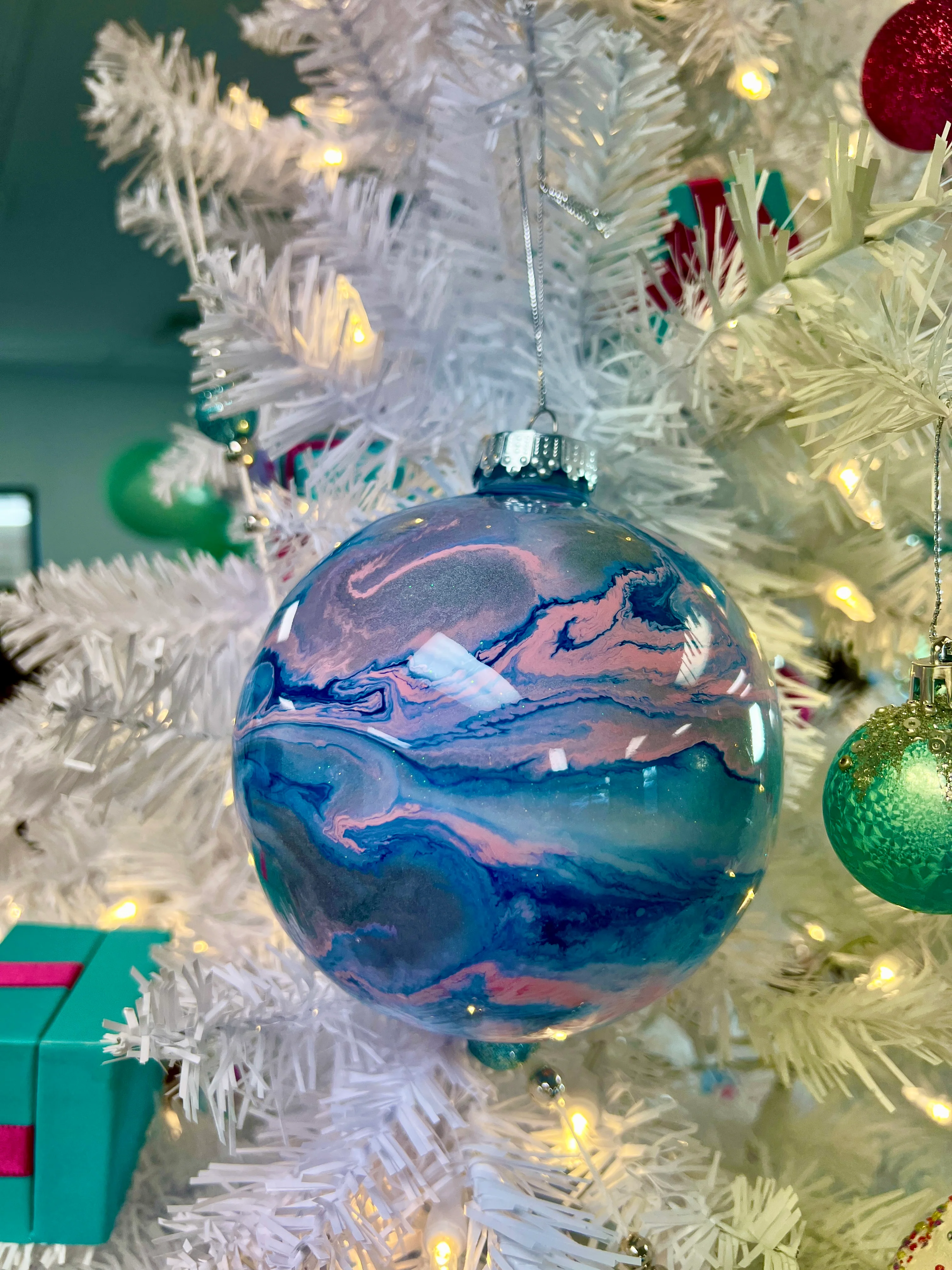 Perfect Finish™️ Premium Artist Epoxy Resin For Coating Fine Art & Tumblers - Image 6
