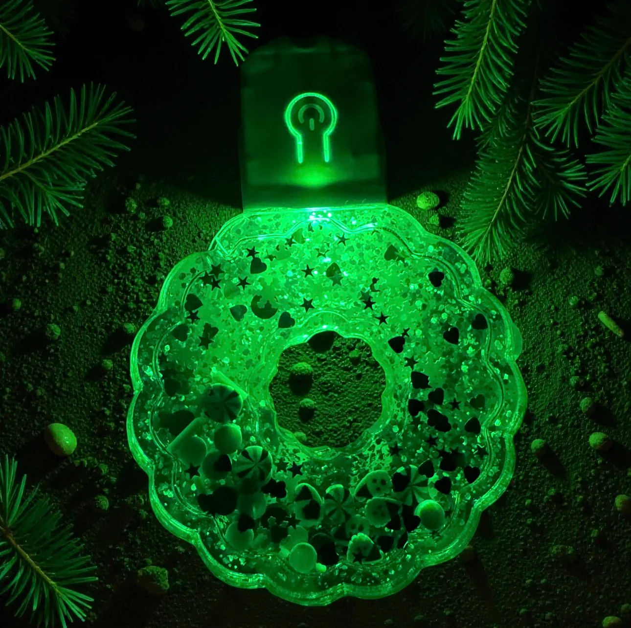 Wreath Light Up LED Snow Globe Shaker Ornament Blank Kit - Image 3